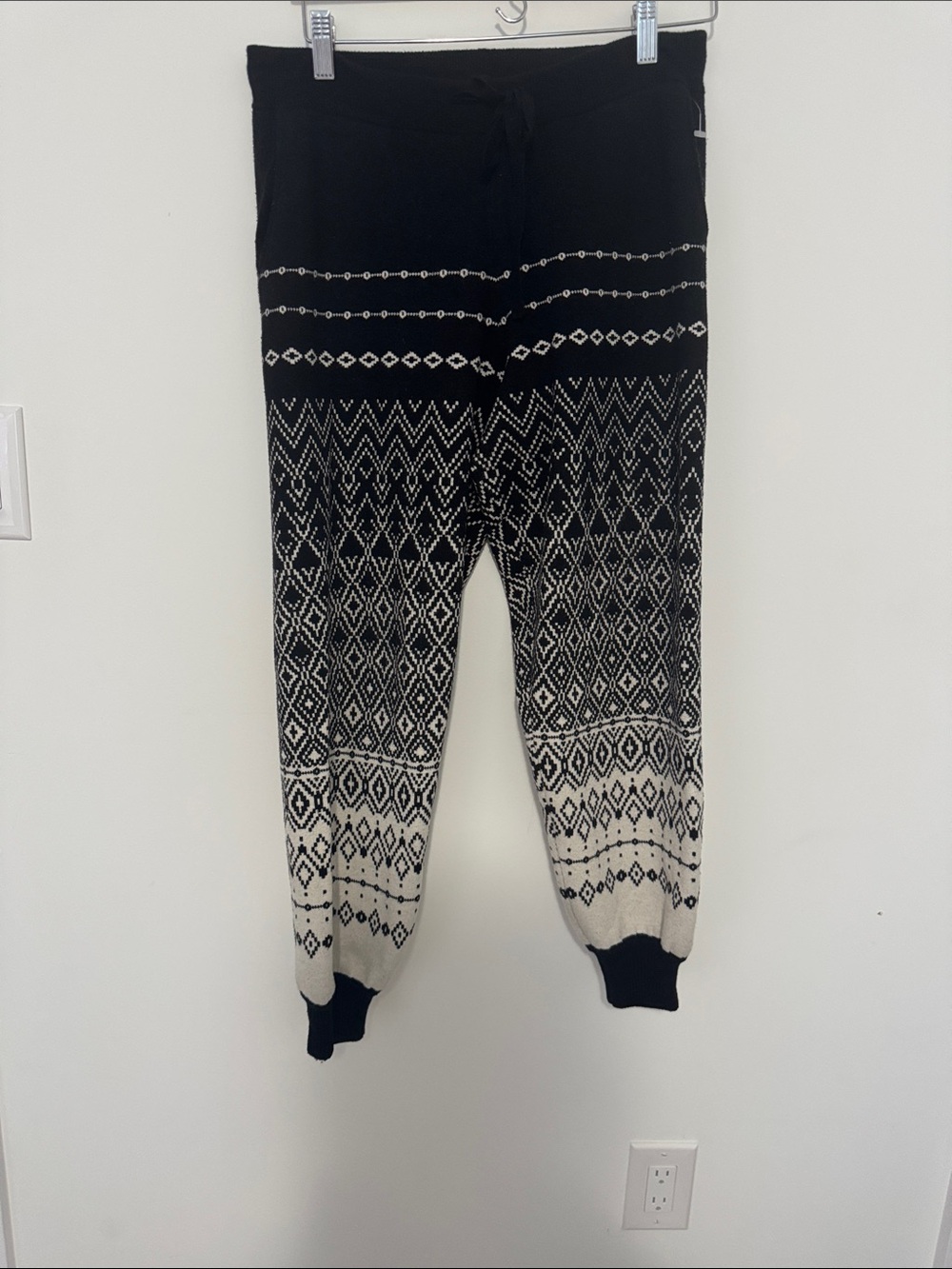 Joie Black and Cream Nordic Knit Joggers